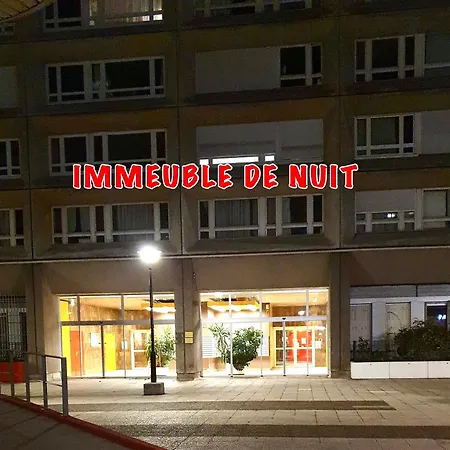Appartamento Un Cocon A Deux Pas Du Métro Et Avec Parking Inclus *